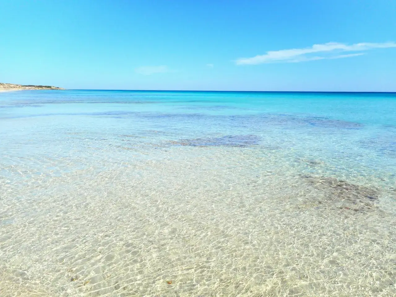 Acque cristalline e sabbia dorata, un angolo di paradiso tra le spiagge pi&ugrave; belle del mare di Taranto.